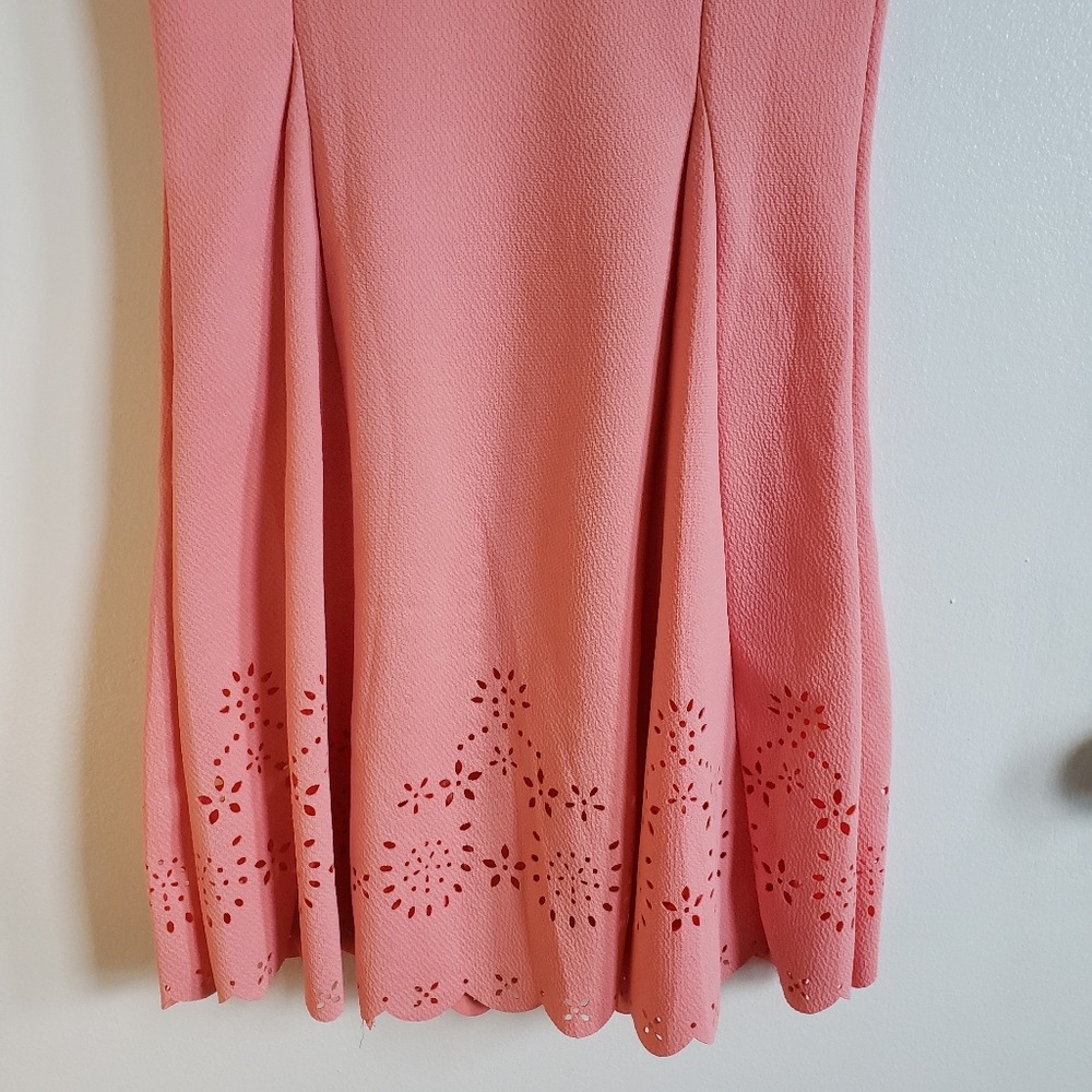 Dress - Picture 3 of 6